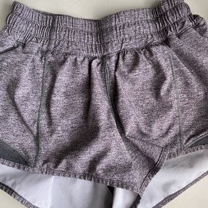 Lululemon Hotty Hot Short 2.5”